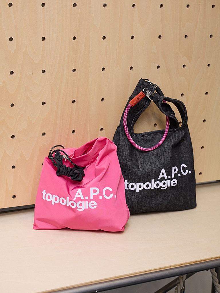 A.P.C. × Topologie の販売について