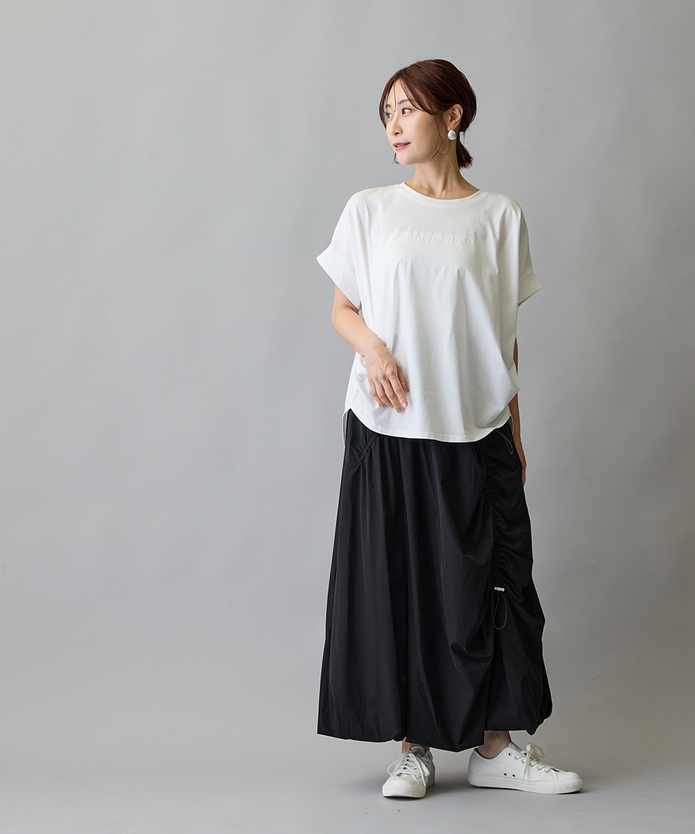 3位 コクーンタックロゴ刺繍プルオーバー